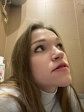 KitteCat online show from 12-17-24, 03:28