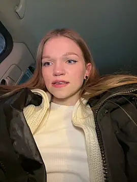 KitteCat online show from 12-18-24, 07:08