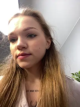 KitteCat online show from 02-25-25, 12:13