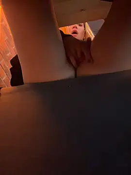 KitteCat online show from 10-18-25, 09:54