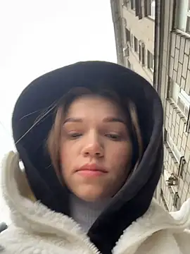 KitteCat online show from 11-07-25, 08:47