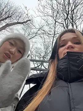 KitteCat online show from 12-15-25, 09:02