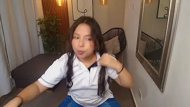 Sharlotte Milk online show from 09-22-25, 11:01