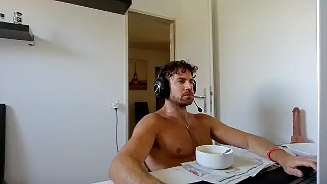 alpha-hunk online show from 05-08-26, 10:31