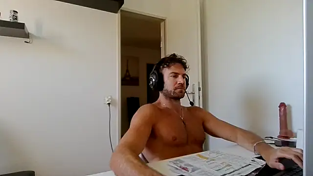 alpha-hunk online show from 05-09-26, 09:14