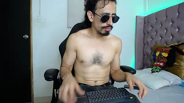 Sr Magnus  online show from 09-20-25, 06:03