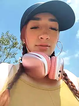 ariiel  online show from 12-07-24, 03:52