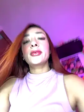 ariiel  online show from 12-04-25, 01:42