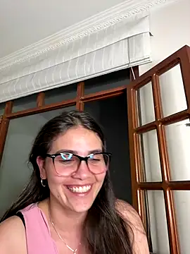 aurora divine online show from 10-27-25, 11:09