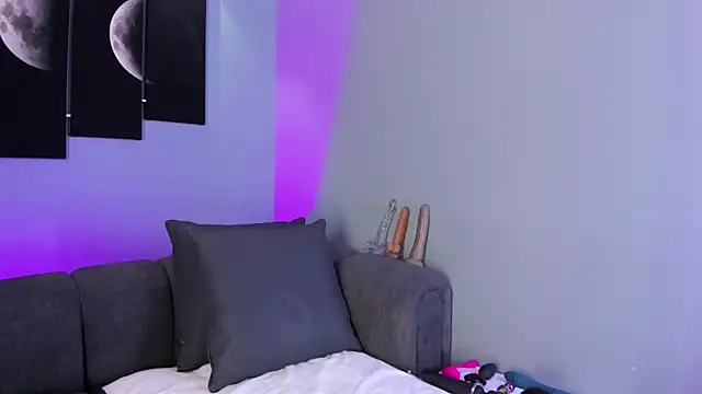 maddy walker online show from 02-21-25, 07:54