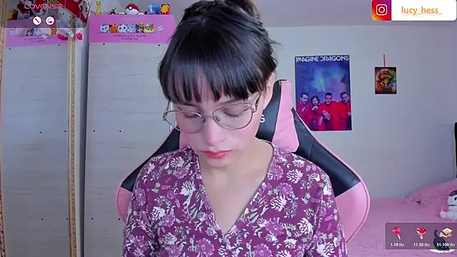 Lucyy-hess online show from 04-30-26, 06:14