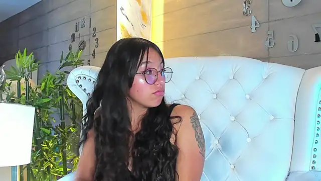 MadyJackson online show from 02-28-25, 07:56