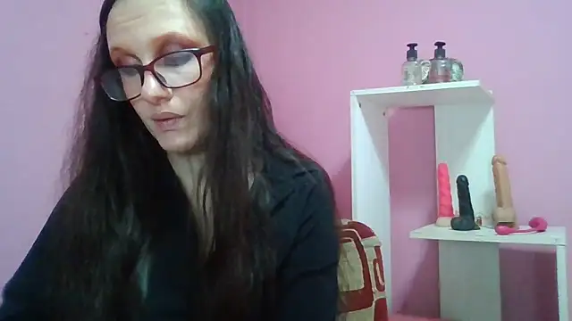 Snapshot of LolaBoobs chatting on 04-30-26, 07:25 LolaBoobs online show from 04-30-26, 07:25