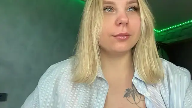 Thalia  Star online show from 11-21-25, 11:20