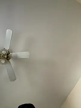 choclatepeaach online show from 11-02-25, 03:03