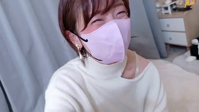 Risa 06 online show from 03-20-26, 11:15