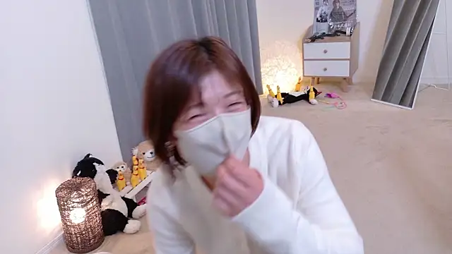 Risa 06 online show from 04-23-26, 12:04