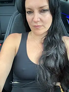 -OLYA- online show from 04-19-26, 11:09