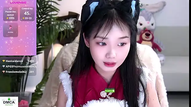 Snapshot of Sheep-1 chatting on 12-31-24, 02:58 Sheep-1 online show from 12-31-24, 02:58