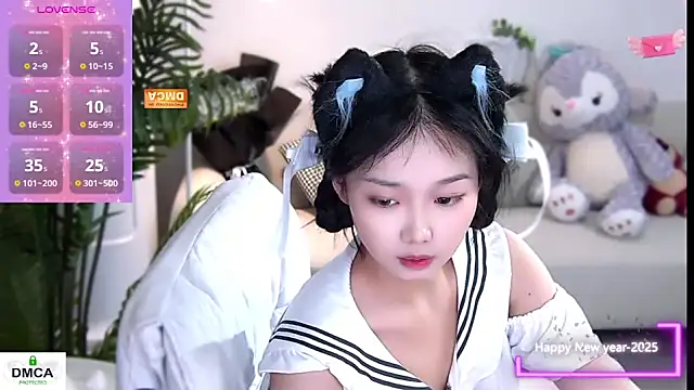 Snapshot of Sheep-1 chatting on 01-05-25, 11:04 Sheep-1 online show from 01-05-25, 11:04