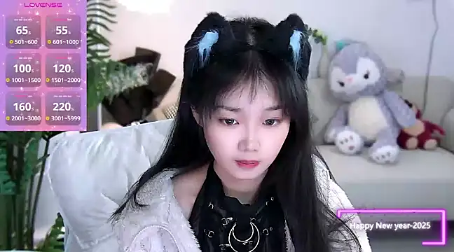 Snapshot of Sheep-1 chatting on 01-06-25, 02:58 Sheep-1 online show from 01-06-25, 02:58