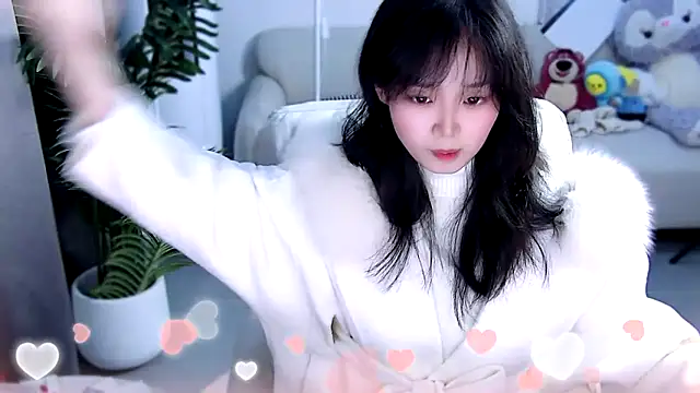 Snapshot of Sheep-1 chatting on 03-13-25, 10:57 Sheep-1 online show from 03-13-25, 10:57