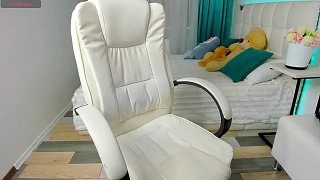 CooperAllana online show from 10-09-25, 06:00