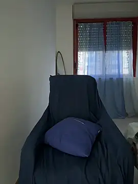 Snapshot of Gioeltoro89 chatting on 12-21-25, 03:52 Gioeltoro89 online show from 12-21-25, 03:52