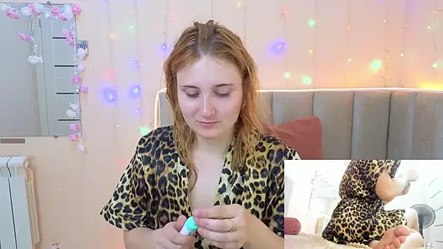 Miss Elsa  online show from 06-05-26, 04:41