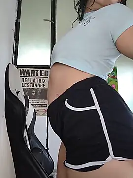 gigiqueen 18 online show from 05-22-26, 01:06