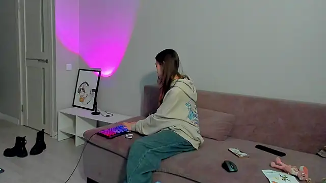 EllaSky xoxo online show from 01-31-25, 11:24