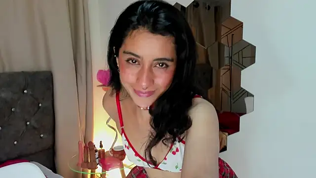 Snapshot of Alyssa_jones chatting on 03-03-26, 08:48 Alyssa jones online show from 03-03-26, 08:48