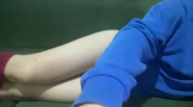 Snapshot of alarasissy chatting on 01-11-25, 11:35 alarasissy online show from 01-11-25, 11:35