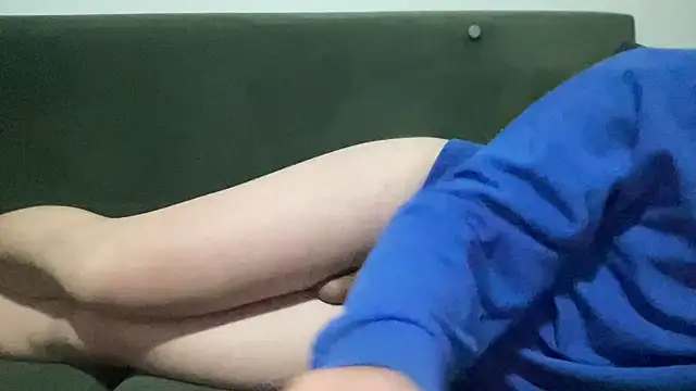 Snapshot of alarasissy chatting on 03-14-25, 12:10 alarasissy online show from 03-14-25, 12:10