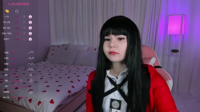 ClaireFaers  online show from 01-30-25, 09:36