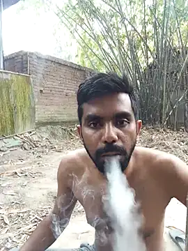 Snapshot of BigDick10inbig chatting on 03-01-26, 09:44 BigDick10inbig online show from 03-01-26, 09:44