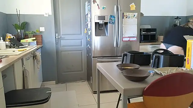 Snapshot of Estrellas_30 chatting on 03-05-25, 10:55 Estrellas 30 online show from 03-05-25, 10:55