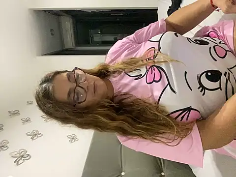 AntonellaAlondra4 online show from 02-23-25, 08:06