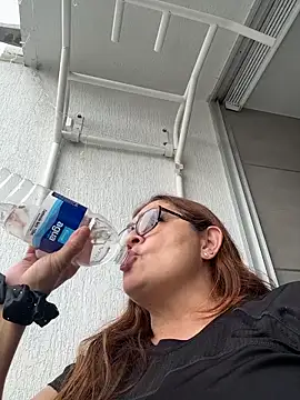 AntonellaAlondra4 online show from 04-01-26, 10:40