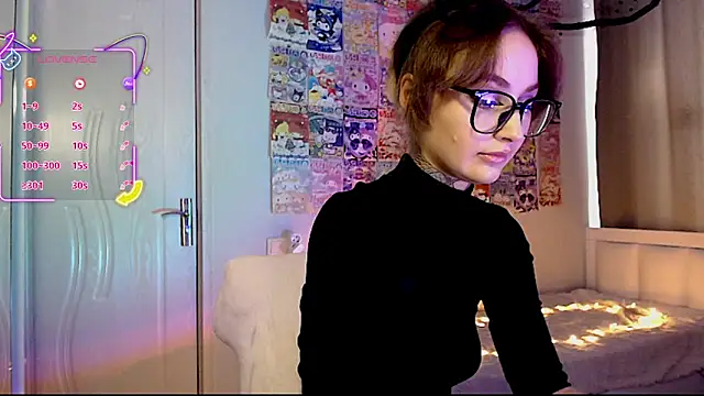 Snapshot of Milky_way_UwU chatting on 11-28-25, 09:23 Milky way UwU online show from 11-28-25, 09:23