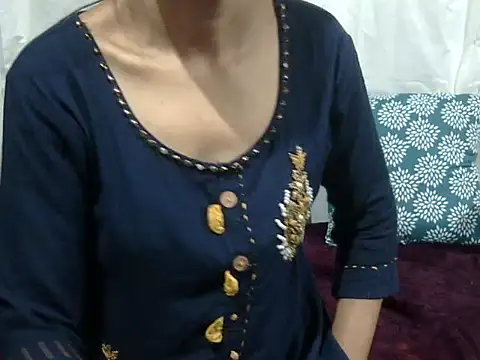 Snapshot of Pramila_Manish chatting on 03-24-26, 03:33 Pramila Manish online show from 03-24-26, 03:33