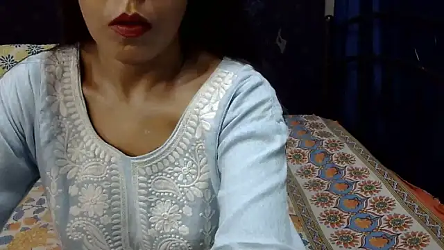 Snapshot of Pramila_Manish chatting on 07-26-26, 06:21 Pramila Manish online show from 07-26-26, 06:21
