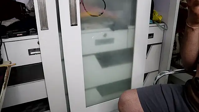 Snapshot of tarun997700 chatting on 02-06-25, 01:21 tarun997700 online show from 02-06-25, 01:21