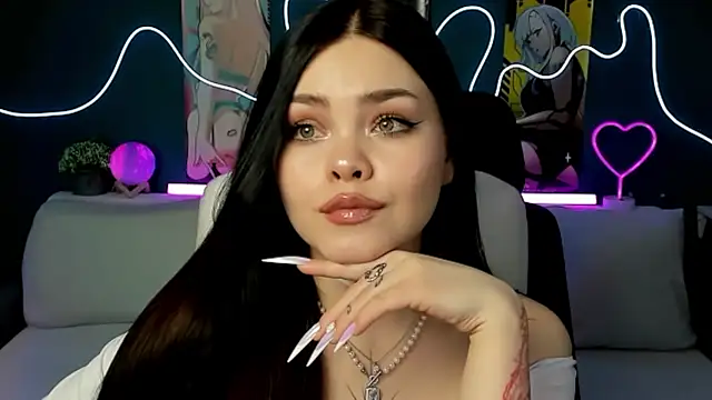 Snapshot of AkiraKatsu chatting on 02-05-25, 08:35 AkiraKatsu online show from 02-05-25, 08:35