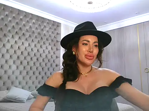 TianaPosh online show from 03-22-25, 12:06