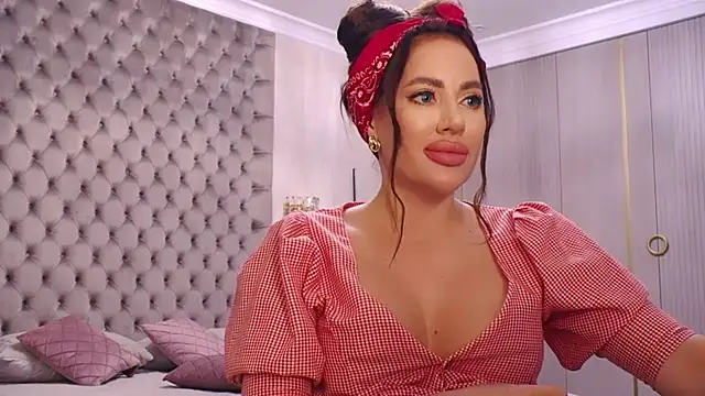 TianaPosh online show from 09-20-25, 08:21