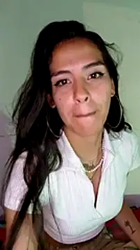 Snapshot of Alisson_420 chatting on 01-17-25, 04:17 Alisson 420 online show from 01-17-25, 04:17