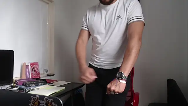 Dylanwish online show from 02-18-25, 08:36