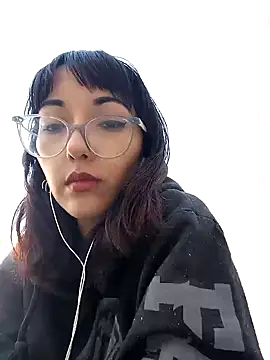 Snapshot of HighLilith chatting on 12-16-24, 04:27 HighLilith online show from 12-16-24, 04:27