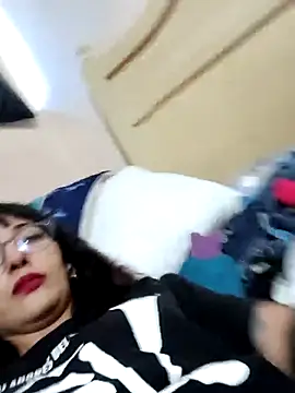 Snapshot of HighLilith chatting on 03-04-25, 11:43 HighLilith online show from 03-04-25, 11:43